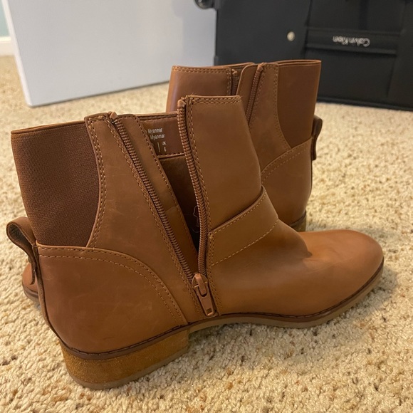 Aldo booties - Picture 3 of 4